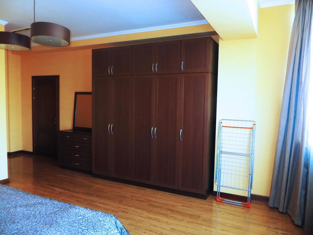 Bishkek House Apartament Exterior foto